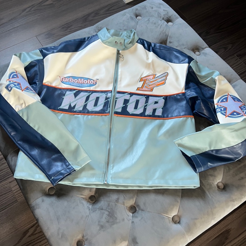 Jacket - Picture 3 of 5